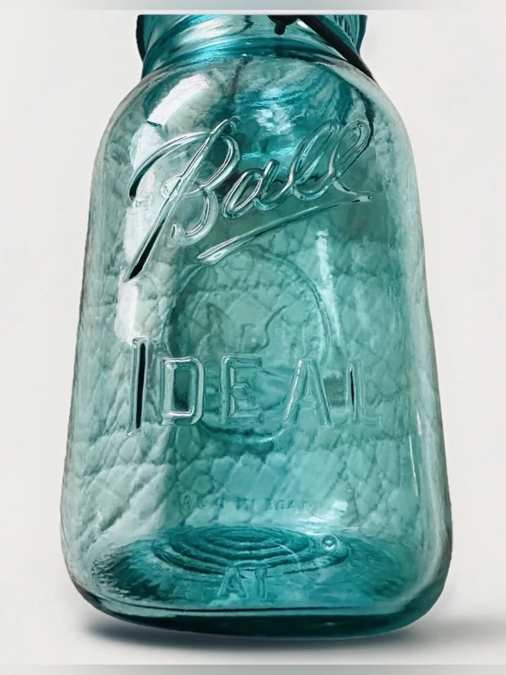 Vintage Ball Ideal Blue Mason Bicentennial Quart Jar 1776-1976 Eagle Wire Ball